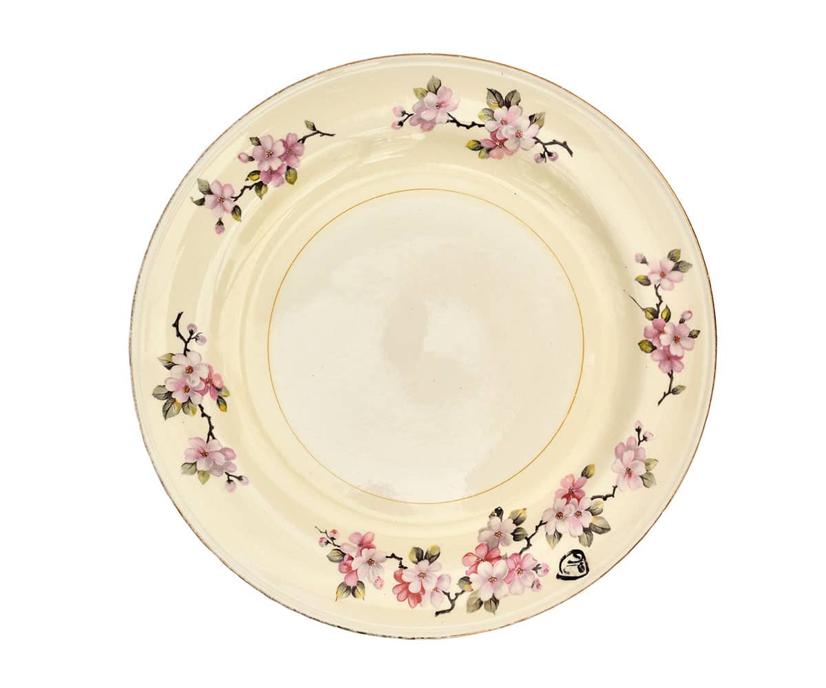 Vintage Mismatched China lovely luxe rentals